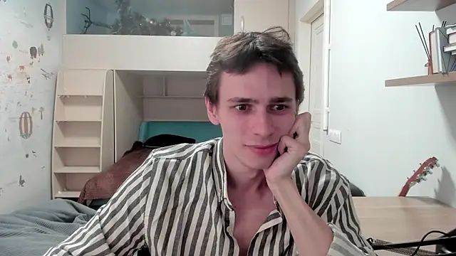 Snapshot of urgoddessboy chatting on June 18, 7:29 pm urgoddessboy online show from June 18, 7:29 pm
