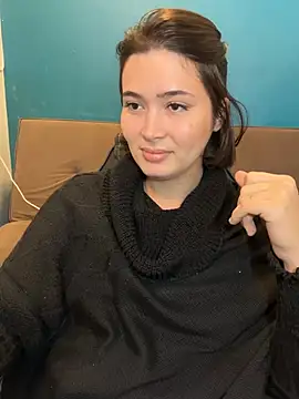 Snapshot of sweetchloe__ chatting on June 21, 4:53 pm sweetchloe online show from June 21, 4:53 pm