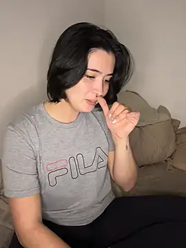 Snapshot of sweetchloe__ chatting on July 13, 6:00 pm sweetchloe online show from July 13, 6:00 pm