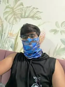 dreamy boy online show from June 11, 6:50 pm