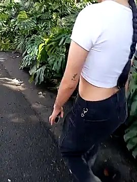 Sex outside194 online show from June 18, 3:05 pm