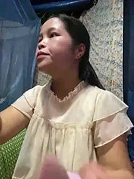 Snapshot of Yin-ri chatting on August 3, 8:24 am Yin-ri online show from August 3, 8:24 am