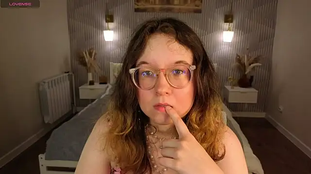 Aleks-casterrr online show from June 12, 5:12 pm