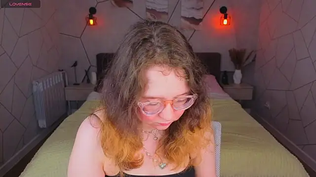 Aleks-casterrr online show from June 15, 5:04 pm