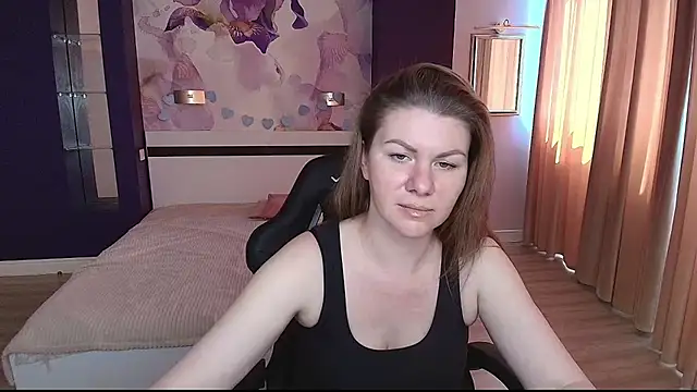 LunaKissesx online show from June 18, 11:25 am