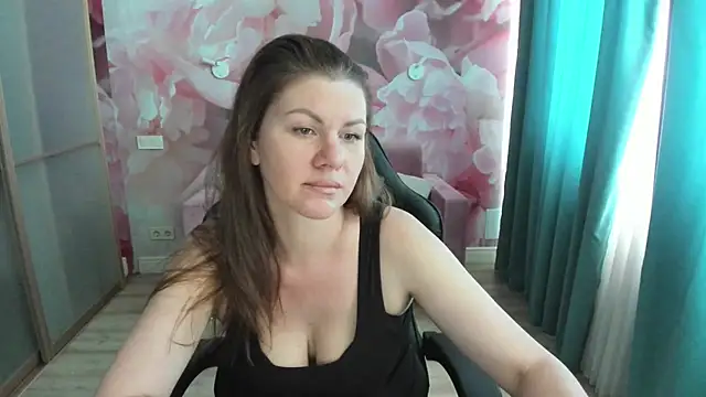 LunaKissesx online show from July 18, 11:36 am