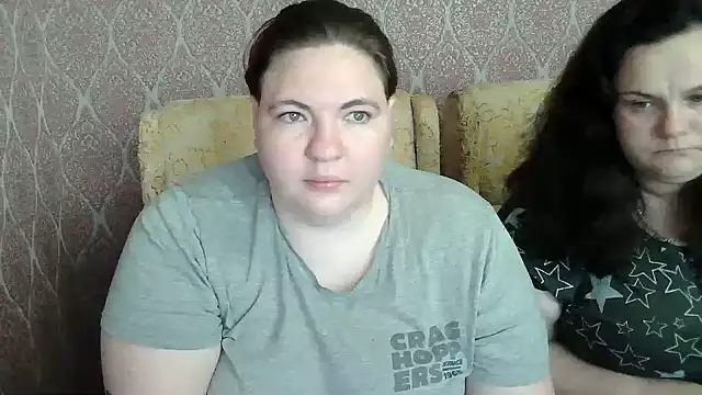 TiaMason online show from June 12, 5:28 am