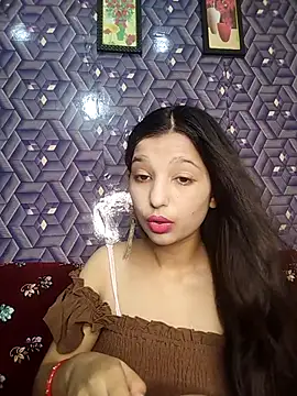 Queen Rosyy online show from July 28, 3:24 am