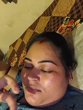 Snapshot of Pallavi_bhabi chatting on July 2, 6:03 pm Pallavi bhabi online show from July 2, 6:03 pm