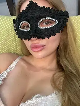 Snapshot of AlexandraMoore03 chatting on July 17, 5:47 am AlexandraMoore03 online show from July 17, 5:47 am