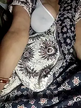 Sexy-Bhabi69 online show from June 21, 6:10 pm