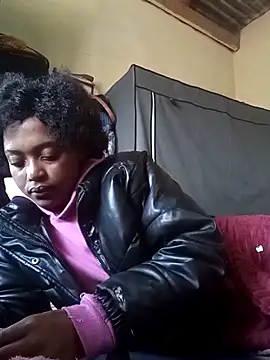 GoodinbedAfricanx online show from June 16, 7:44 am