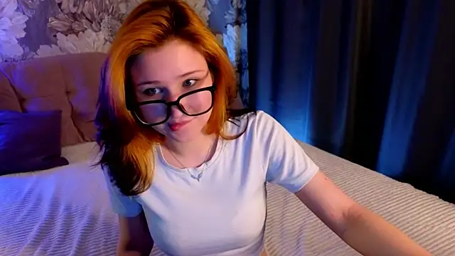 Snapshot of kataleya228 chatting on June 12, 12:59 pm kataleya228 online show from June 12, 12:59 pm