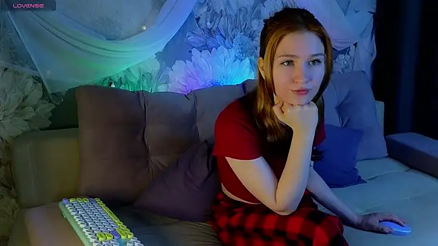 Snapshot of kataleya228 chatting on July 17, 6:35 pm kataleya228 online show from July 17, 6:35 pm