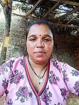 Cute simmy56 online show from June 18, 12:55 am