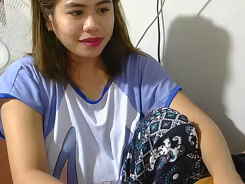 stellar0111 online show from June 22, 2:13 am