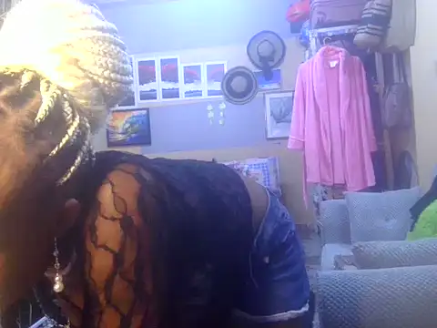 Hella254 online show from July 27, 9:22 pm