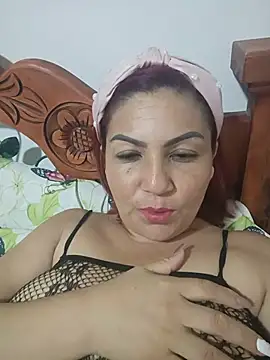 Snapshot of Agata_Traviesa chatting on July 21, 1:08 am Agata Traviesa online show from July 21, 1:08 am