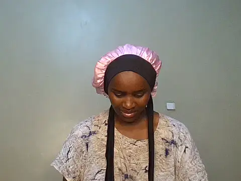 Snapshot of Prettygodess1 chatting on June 21, 10:40 am Prettygodess1 online show from June 21, 10:40 am