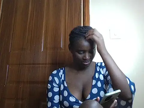 Snapshot of Prettygodess1 chatting on July 9, 8:40 am Prettygodess1 online show from July 9, 8:40 am