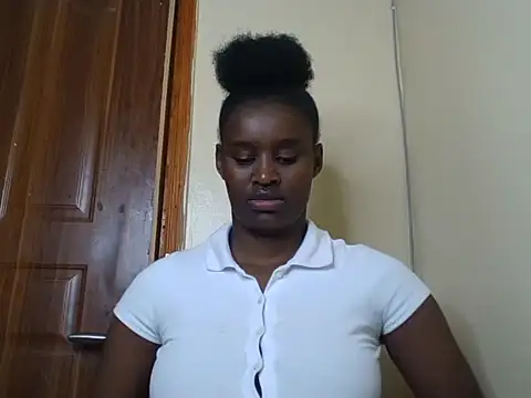 Snapshot of Prettygodess1 chatting on July 13, 9:28 pm Prettygodess1 online show from July 13, 9:28 pm