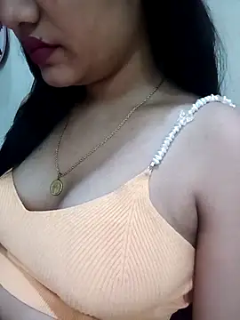 Snapshot of Yours_Manvii chatting on July 12, 6:10 pm Yours Manvii online show from July 12, 6:10 pm