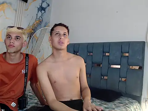 Thick cock guys online show from June 17, 7:15 pm