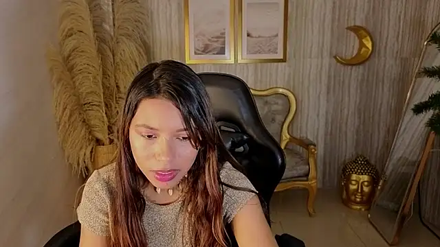 Snapshot of lisa_s1 chatting on July 15, 7:52 pm lisa s1 online show from July 15, 7:52 pm