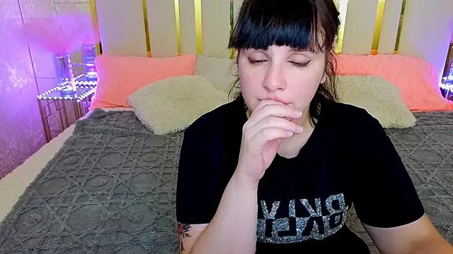 KatrinMilly online show from August 1, 7:02 pm