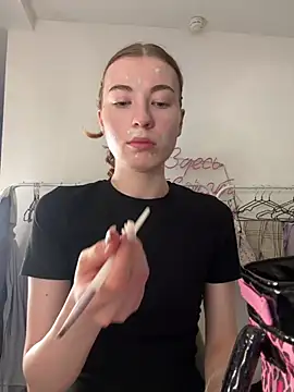 Snapshot of AlisaRussel chatting on July 7, 4:33 pm AlisaRussel online show from July 7, 4:33 pm