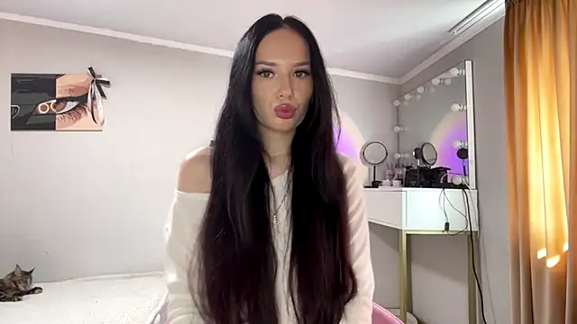 amelialiana online show from June 14, 1:13 pm