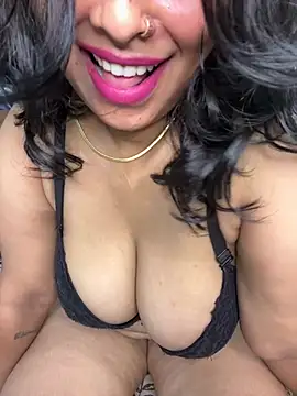 Snapshot of Nottyy_Bella_ chatting on July 8, 11:53 pm Nottyy Bella online show from July 8, 11:53 pm