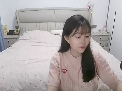 Emgirl-00 online show from June 16, 2:19 pm