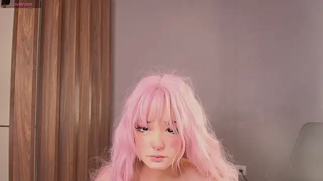 Snapshot of mimi_cutee chatting on June 14, 3:52 am mimi cutee online show from June 14, 3:52 am