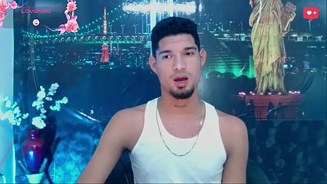 Snapshot of Carlos_eclipse chatting on July 15, 7:30 pm Carlos eclipse online show from July 15, 7:30 pm