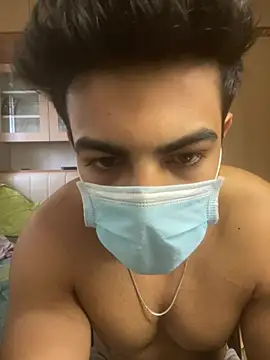 Snapshot of muscularZoro chatting on August 2, 12:03 pm muscularZoro online show from August 2, 12:03 pm