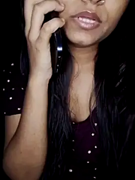Snapshot of Ishaniya chatting on July 20, 8:50 am Ishaniya online show from July 20, 8:50 am