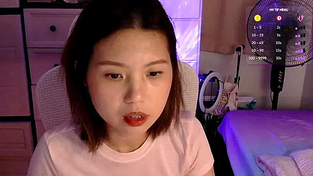 Snapshot of urgrl_portia chatting on July 14, 11:27 am urgrl portia online show from July 14, 11:27 am