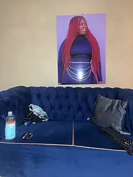 BigBootyBrie01 online show from July 13, 2:31 pm
