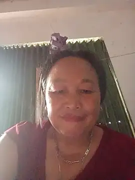 lylylai online show from June 29, 10:15 am