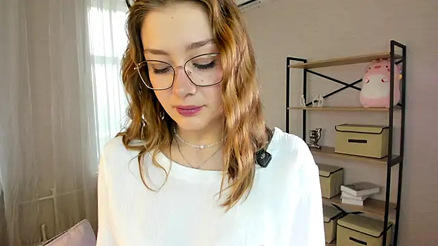 DarleenWarrior online show from July 12, 6:59 am