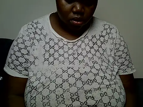 Snapshot of Tashazbabe chatting on July 8, 3:22 am Tashazbabe online show from July 8, 3:22 am