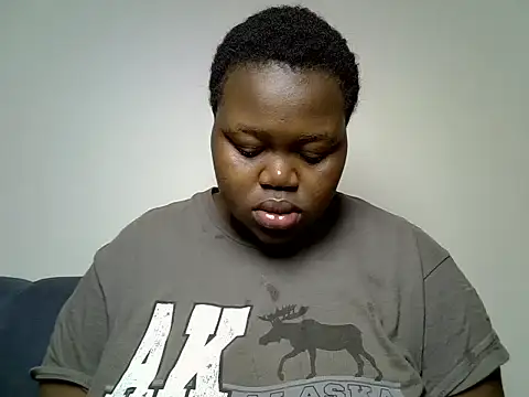 Snapshot of Tashazbabe chatting on July 10, 3:33 am Tashazbabe online show from July 10, 3:33 am