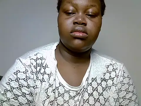 Snapshot of Tashazbabe chatting on July 19, 3:54 am Tashazbabe online show from July 19, 3:54 am