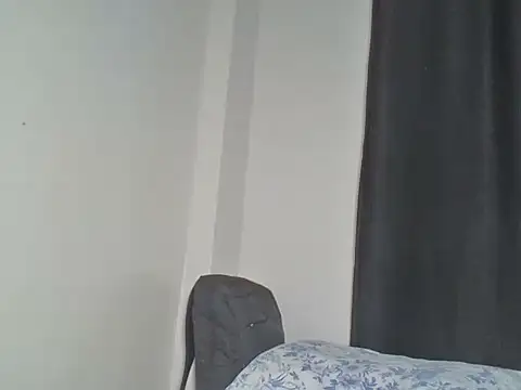 Snapshot of Cherr_yy chatting on June 12, 4:00 am Cherr yy online show from June 12, 4:00 am
