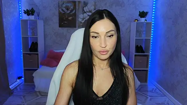 NikoleMills online show from July 28, 11:17 am
