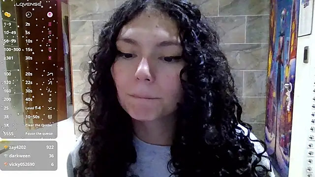 Snapshot of Diamond_Curls chatting on July 28, 7:39 pm Diamond Curls online show from July 28, 7:39 pm
