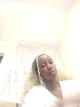 Snapshot of Sweet-cherrry chatting on June 27, 5:29 pm Sweet-cherrry online show from June 27, 5:29 pm