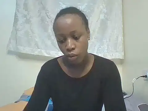 Snapshot of Sweet-cherrry chatting on July 7, 9:24 am Sweet-cherrry online show from July 7, 9:24 am