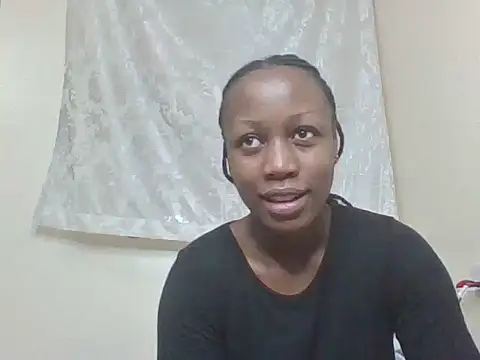 Snapshot of Sweet-cherrry chatting on August 5, 9:12 am Sweet-cherrry online show from August 5, 9:12 am